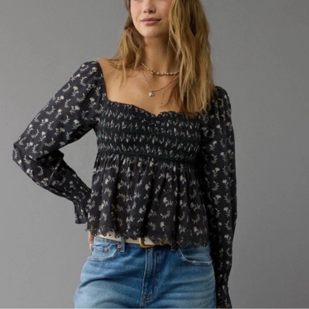 NWT American Eagle Floral Smocked Babydoll Peplum Top Medium Cottagecore